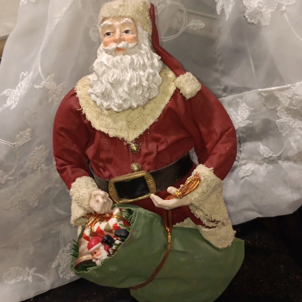 Cedar Creek Christmas Collectible Santa